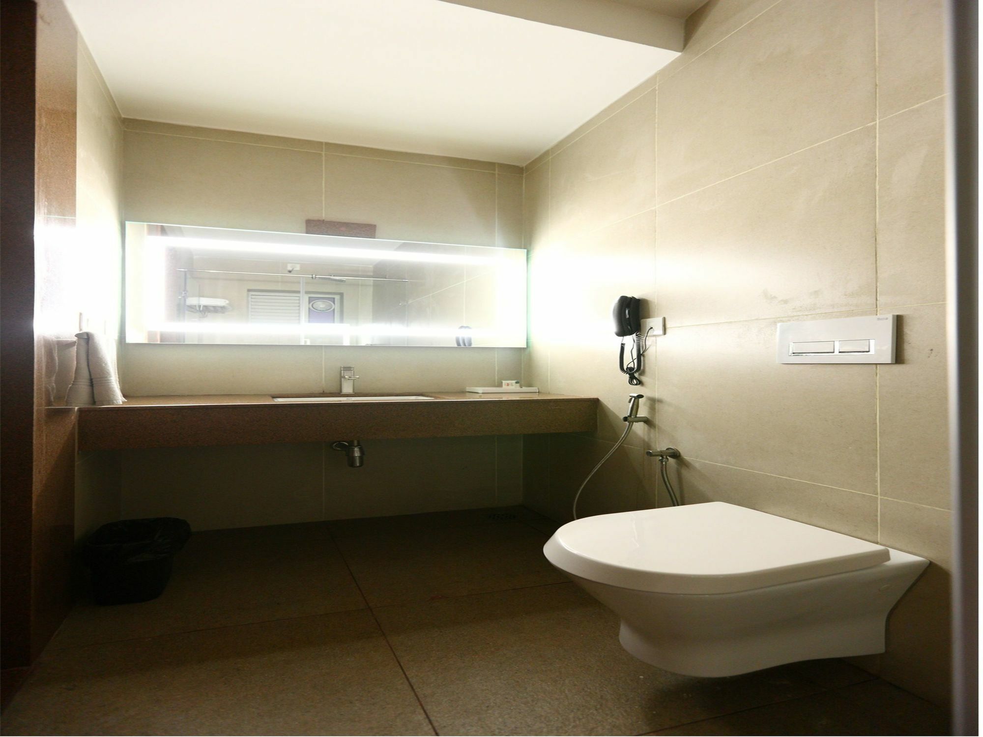 Fabhotel Prime Adore Residency チェンナイ エクステリア 写真