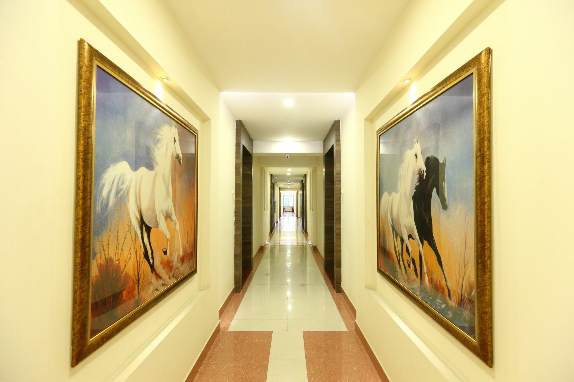 Fabhotel Prime Adore Residency チェンナイ エクステリア 写真
